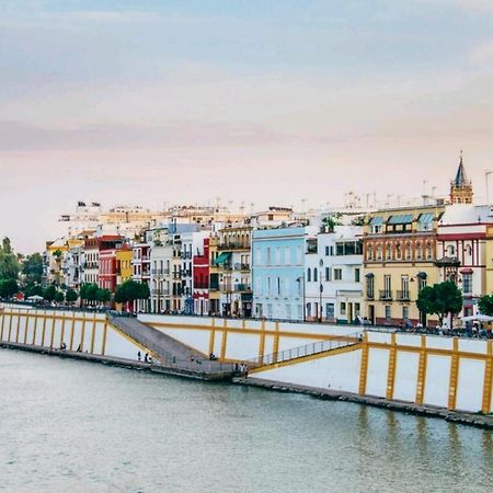 Sevilla Triana Jacuzzi 外观 照片