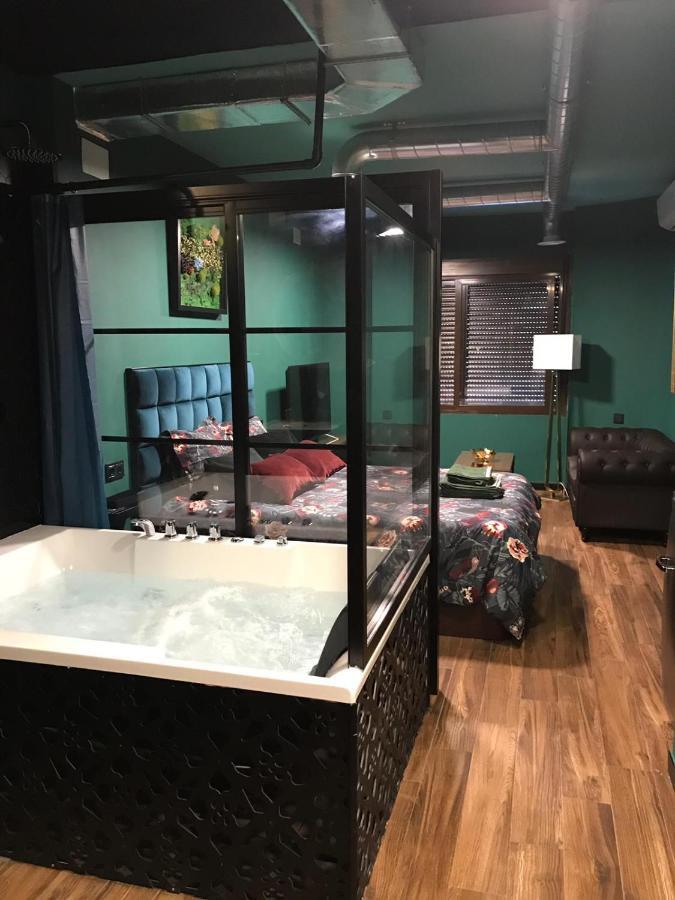 Sevilla Triana Jacuzzi 外观 照片